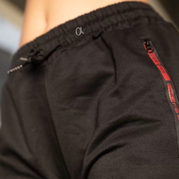 Comfy workout joggers. - Picture 2 of 3